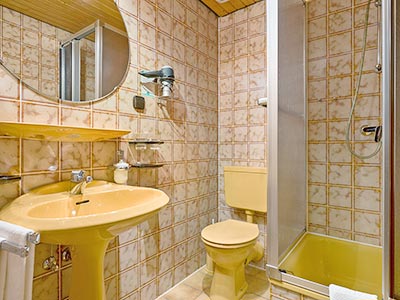 Badezimmer Classic Schwarzwaldstüble
